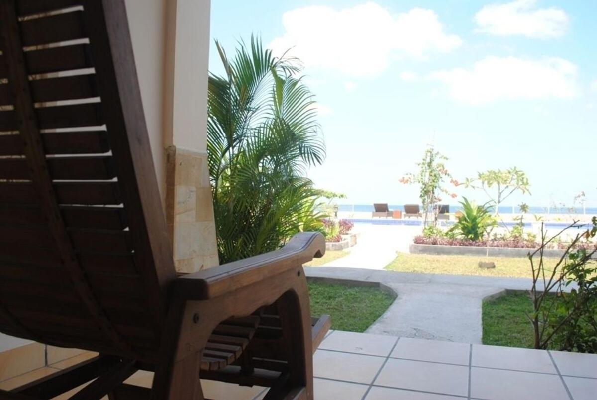 Lombok Beach Hotel Montongbuwoh Buitenkant foto