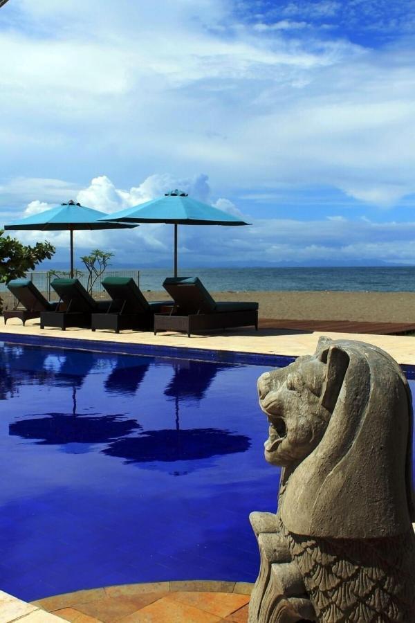 Lombok Beach Hotel Montongbuwoh Buitenkant foto